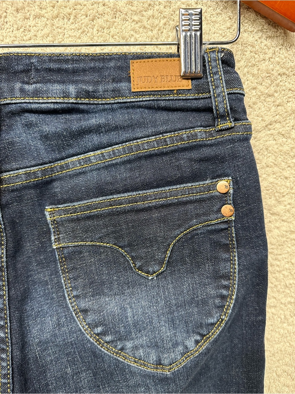 Judy Blue Skinny Fit Jeans Women’s Size 9/29 Dark Wash Stretch Raw Hem Denim - Picture 4 of 9